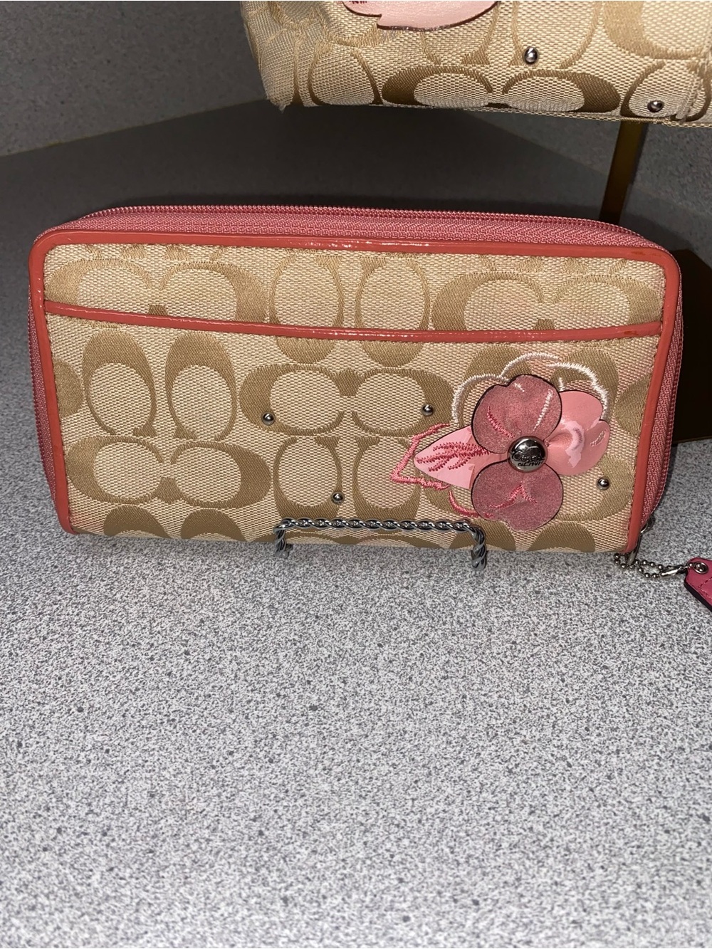 Coach Bleeker Signature Floral Tote Pink Trim Daisy Flower Applique 3 Piece Set - Picture 5 of 15